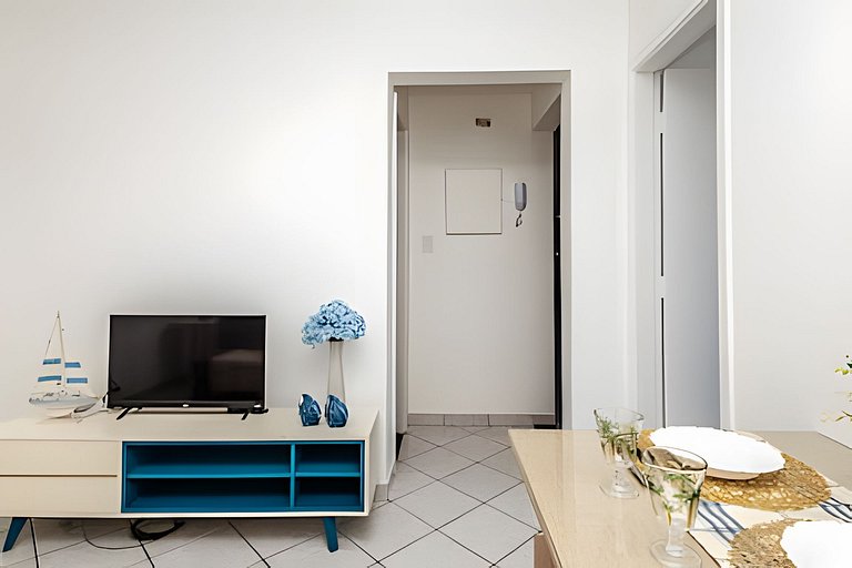 Vista lateral para o mar e Biquinha em São Vicente, com vaga