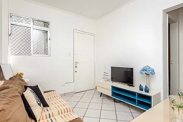 Vista lateral para o mar e Biquinha em São Vicente, com vaga