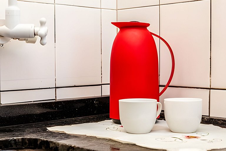 Vista lateral para o mar e Biquinha em São Vicente, com vaga