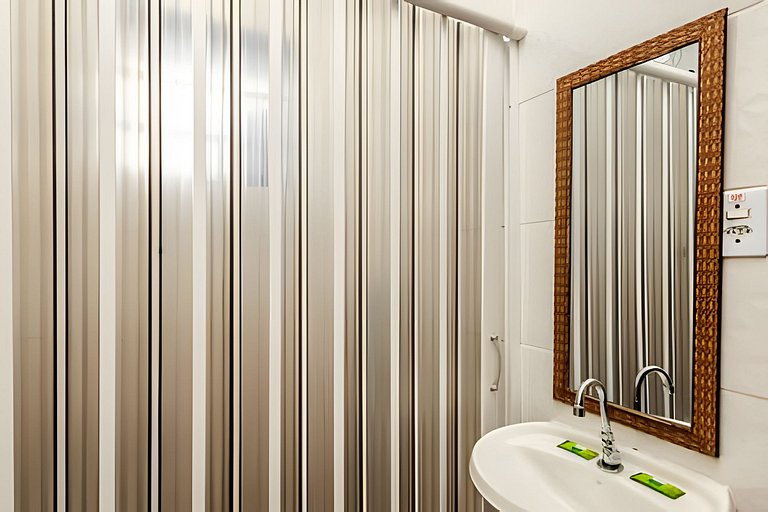 Churrasqueira | A 7 minutos de carro da Praia Ocian