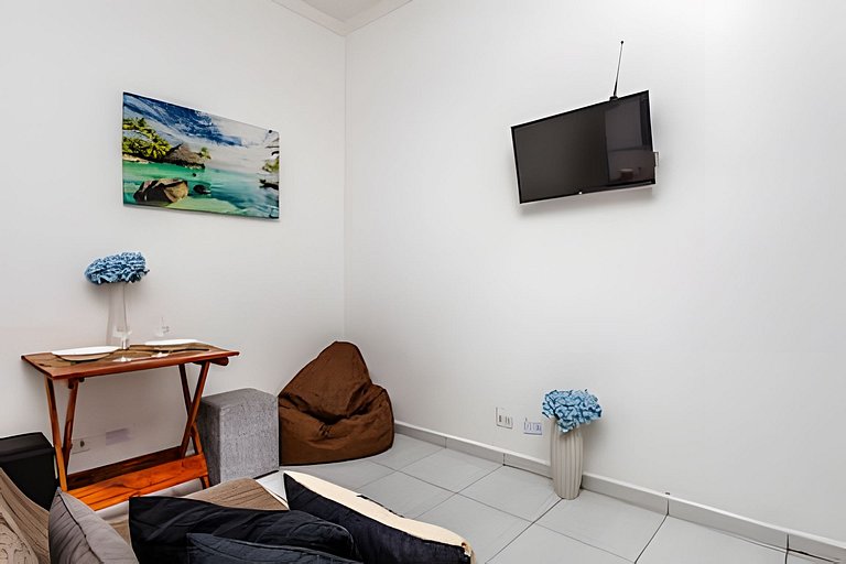 Ar-condicionado | A 7 minutos de carro da Praia Ocian