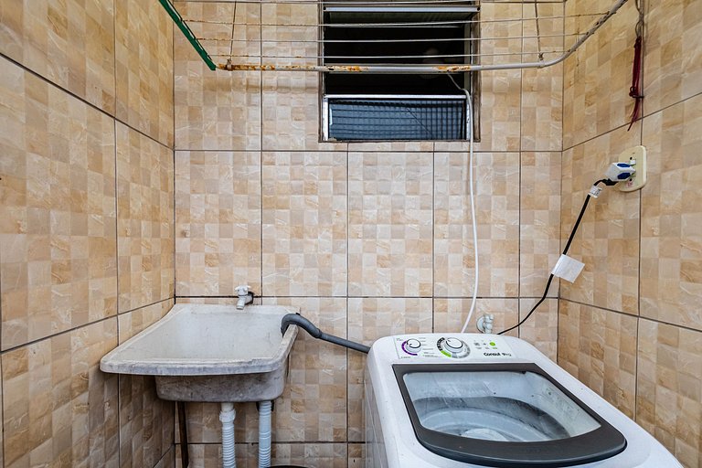 Ar-condicionado | A 7 minutos de carro da Praia Ocian