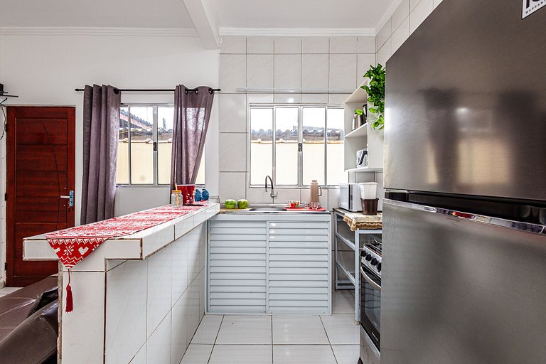 Ar-condicionado | A 7 minutos de carro da Praia Ocian