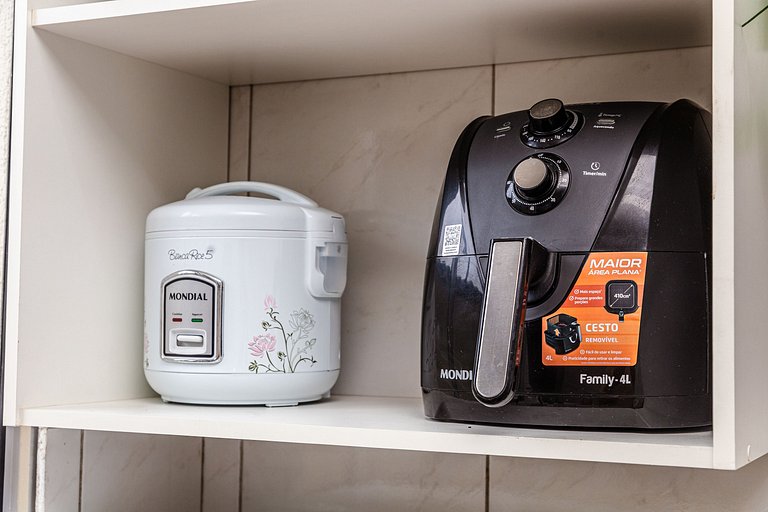 Ar-condicionado | A 7 minutos de carro da Praia Ocian