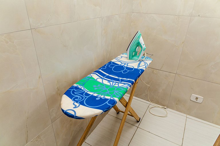 Ar-condicionado | A 7 minutos de carro da Praia Ocian