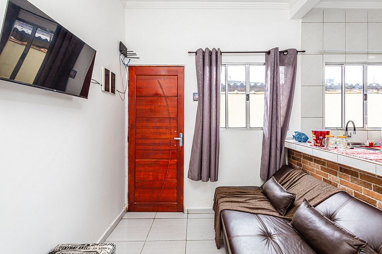 Ar-condicionado | A 7 minutos de carro da Praia Ocian