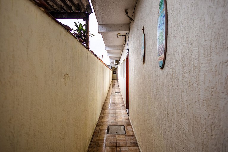 Ar-condicionado | A 7 minutos de carro da Praia Ocian