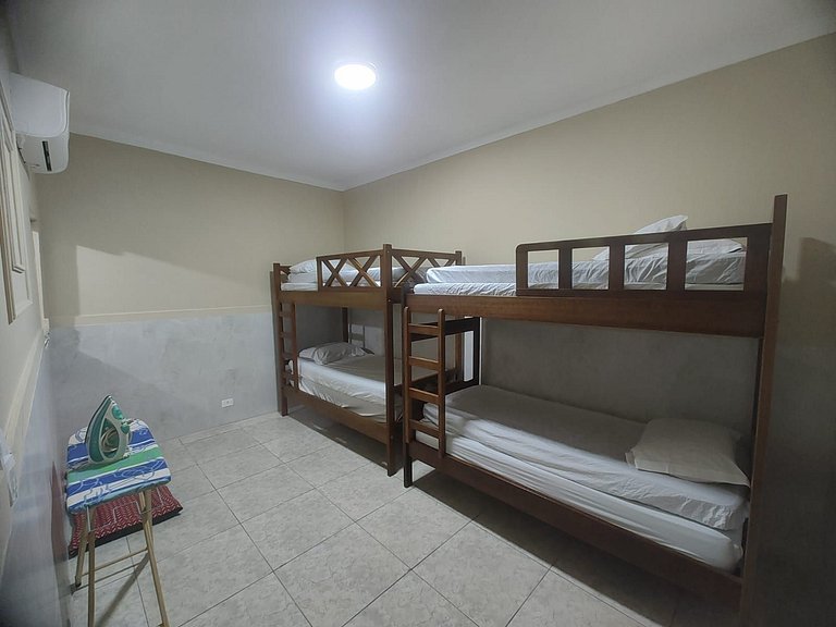 Churrasqueira | A 7 minutos de carro da Praia Ocian