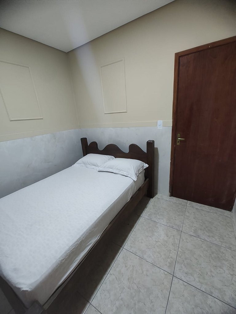 Churrasqueira | A 7 minutos de carro da Praia Ocian