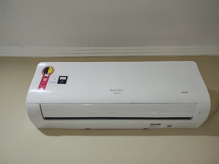 Churrasqueira | A 7 minutos de carro da Praia Ocian