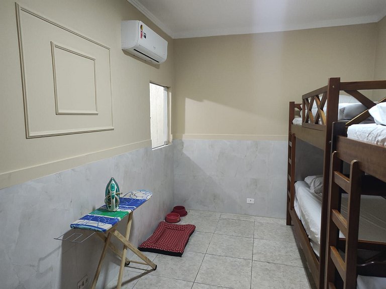 Churrasqueira | A 7 minutos de carro da Praia Ocian