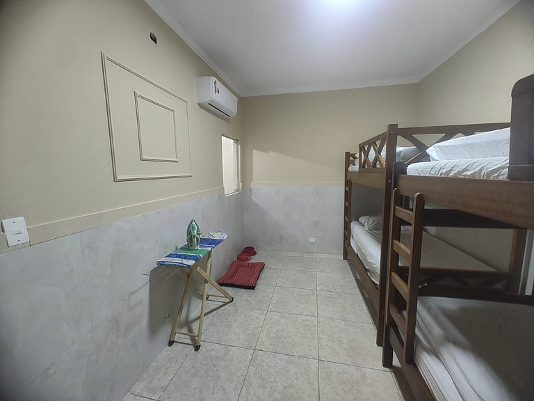 Churrasqueira | A 7 minutos de carro da Praia Ocian